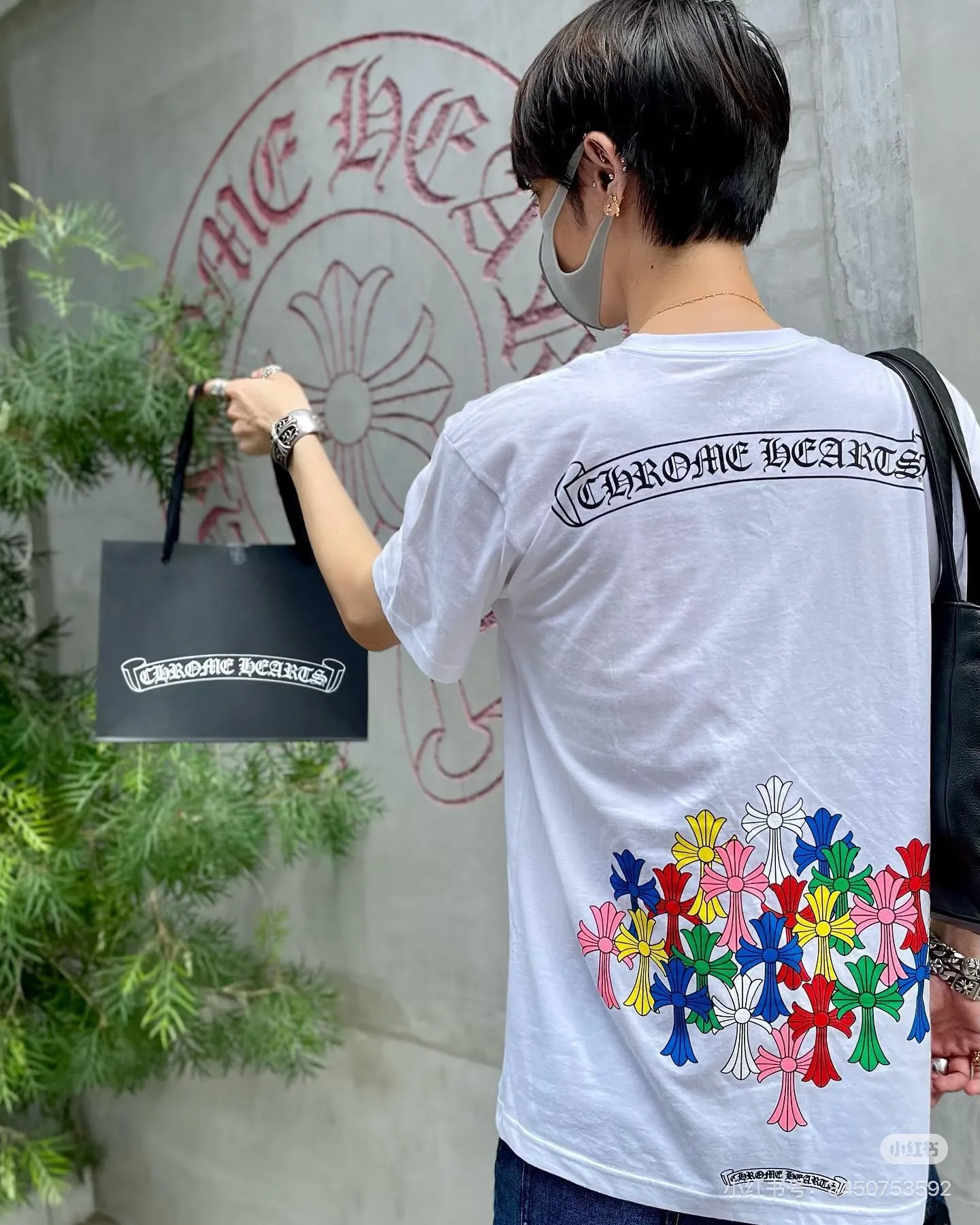 【 】CH （White）